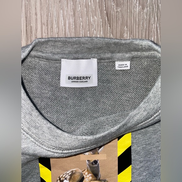 Burberry kids sz 3t crew neck sweater - Picture 2 of 7